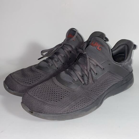 APL techloom tracer sneaker